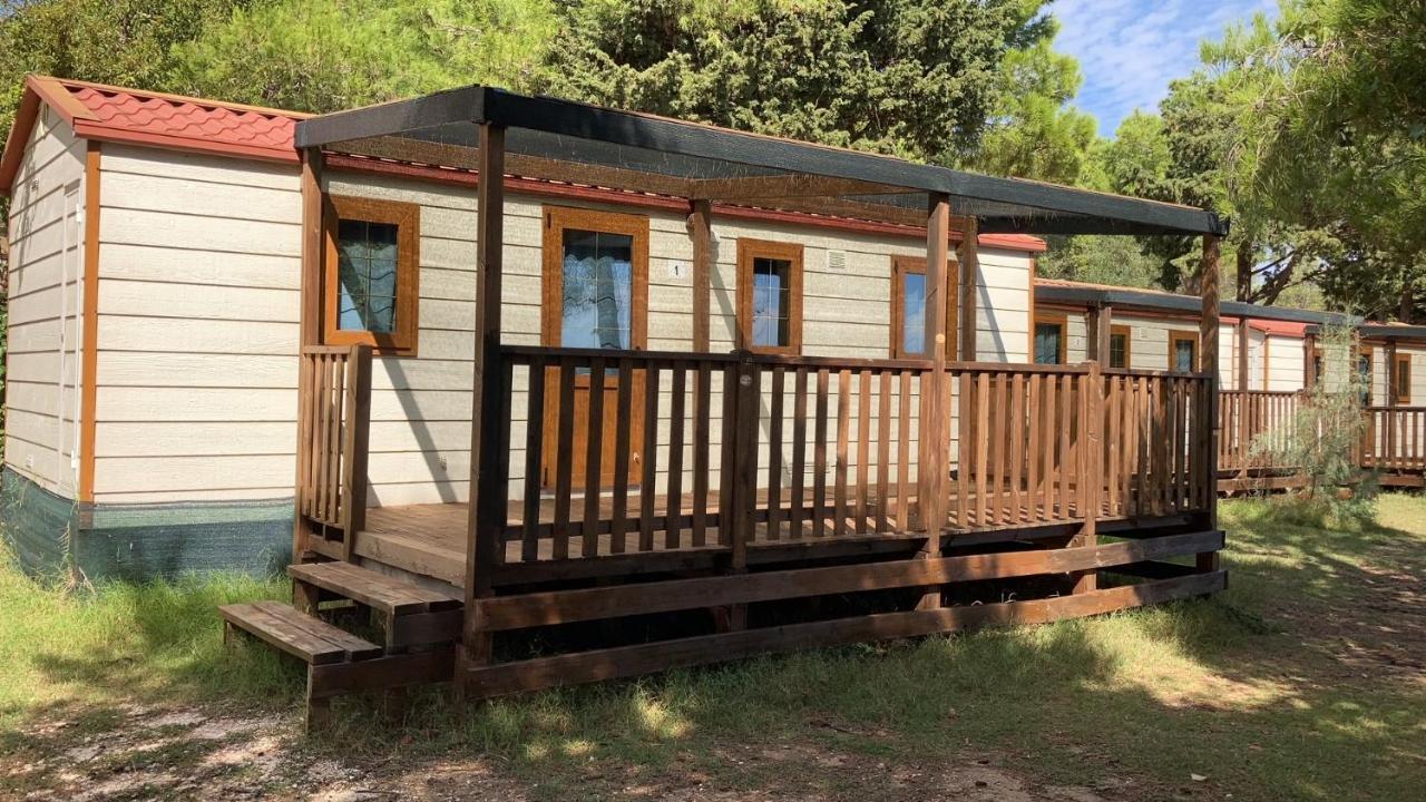 Camping La Scogliera Santa Cesarea Terme Exterior foto